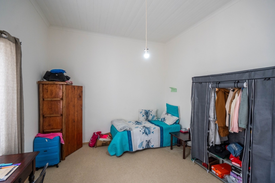 8 Bedroom Property for Sale in West Bank Eastern Cape